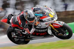 Moto2 Portimao: finalmente Aron Canet, che gioia per Fantic