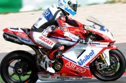 Superbike: primo giorno a Phillip Island, Checa il più veloce