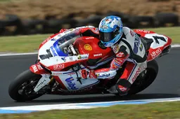 Superbike: Carlos Checa "Stepitoso inizio di stagione"