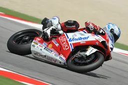 Superbike Misano Qualifiche 2: Checa al top, lo segue Biaggi