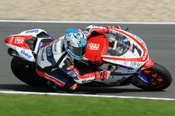 Superbike Nurburgring Qualifiche 2: Checa OK, Biaggi a terra
