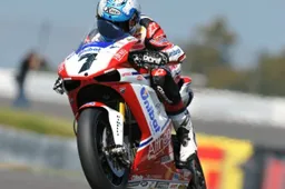 Superbike Nurburgring Gara 1: vince Checa, forfait di Biaggi