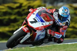 Superbike Phillip Island Superpole: Checa vs Biaggi, che duello!