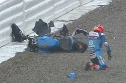 MotoE Mugello, Gara 2: Granado trionfa tra pioggia e cadute