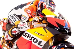 MotoGP: Casey Stoner non scenderà in pista oggi a Sepang