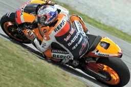 MotoGP: 3° giorno di test a Sepang, Stoner ritorna al comando