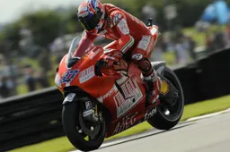 MotoGP: clamoroso, Casey Stoner non correrà a Brno?