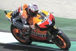 Casey Stoner: "Brutta giornata, troppi problemi"