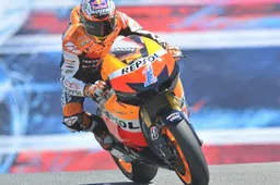 Casey Stoner: "Ci manca grip, la moto si muove parecchio"
