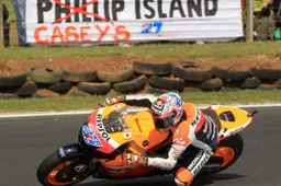 MotoGP Phillip Island Gara: Stoner vince ed è Campione 2011