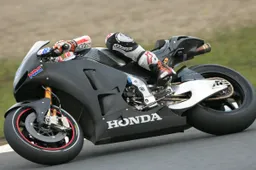 Casey Stoner: "La Production Racer? Sarà subito competitiva"