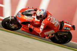 MotoGP Valencia Prove Libere 3: Stoner ritorna al comando