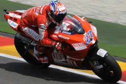 MotoGP: parla Casey Stoner, relax totale prima di Estoril