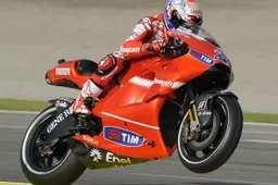 MotoGP: Casey Stoner "Buone prove, ma possiamo migliorare"