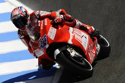 MotoGP Laguna Seca: Casey Stoner "So le ragioni della caduta"