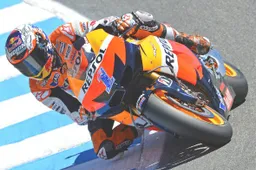 MotoGP Laguna Seca Gara: Stoner torna alla vittoria
