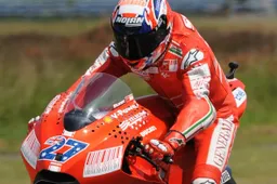 MotoGP Sachsenring Prove Libere 1: Stoner torna al comando