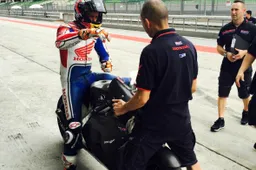 MotoGP: prima giornata di Test per Casey Stoner a Sepang