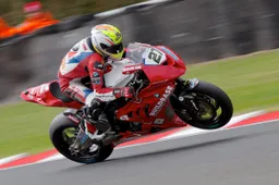 Casinò online e corse motociclistiche: un binomio su due ruote