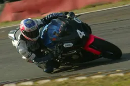 FSBK: test a Ledenon per Cedric Tangre e Yohann Moto Sport