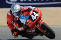 CEV 125 Jerez: prima vittoria per Miguel Oliveira, sesto Tarozzi