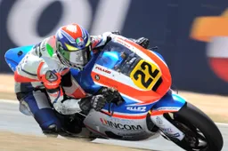 CEV Moto2 Albacete Gara: dominio di Raffin, Fuligni 5° assoluto