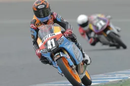 CEV Moto3 Jerez Gara: alla KALEX KTM di Öttl la prima, italiani sfortunati