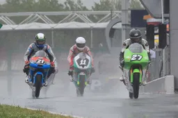 CEV Moto3 Barcellona Qualifiche: la prima pole 2013 ad Adrian Martin