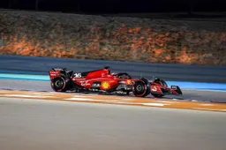 F1, Ferrari ancora indietro in Bahrain: Leclerc e Sainz predicano calma