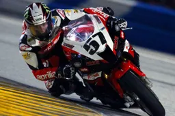 Daytona SportBike: Chaz Davies soddisfatto dei progressi Aprilia