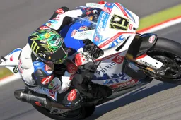 Superbike: ufficiale, Chaz Davies con BMW per il 2013