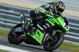 Superbike: Chris Vermeulen anticipa la Kawasaki ZX-10R 2011