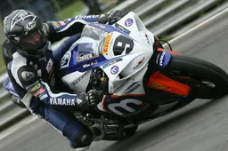 BSB Brands Hatch Prove Libere 1: Chris Walker al comando