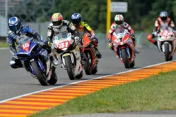 CIV: gratis all'EICMA con CIVinci, pubblica la tua foto su Facebook