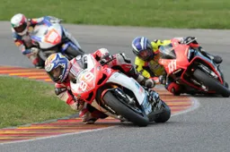 CIV: l'impegno Pirelli nella Superstock 1000 e 600