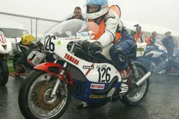 Classic TT: diluvio all'Isola di Man, prove del venerdì cancellate
