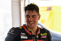 Claudio De Stefano, chi si nasconde dietro "The Italian Black Rider"