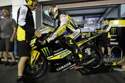 MotoGP: la gara si recupera domani (lunedì 13) alle 21 locali