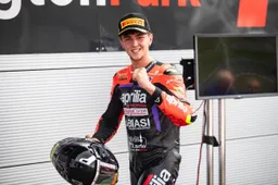 Il dominio di Edoardo Colombi nel British Sportbike fa già discutere