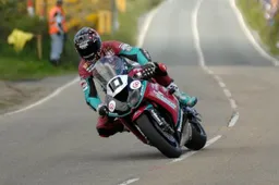 Tourist Trophy: Conor Cummins conferma il ritorno nel 2011