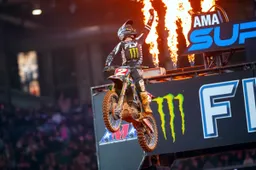 Sexton spreca, Webb festeggia ad Arlington ed è leader dell'AMA Supercross 2025