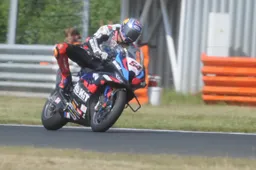 Superbike Most, prove 3: Toprak ammazza record, BMW sempre più veloce