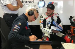Superbike Donington, Prove 1: Tom Sykes-BMW ad un soffio dal record