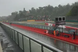 Superbike Imola: Riparte la procedura di gara 2, Bautista non vuole correre