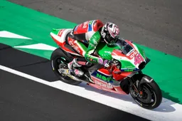MotoGP Silverstone: Aprilia in difficoltà sulle buche