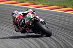 MotoGP, Sachsenring: Aprilia, mancava solo la penalizzazione