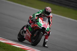 MotoGP, Sepang: Aprilia parte bene, Aleix Espargaro in top ten