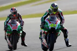 MotoGP Valencia: Aprilia, Aleix Espargaro tre cadute ma parte 8°