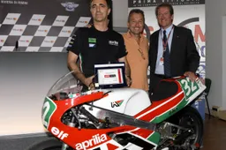 Misano, la Federmoto celebra la prima vittoria Aprilia nel Motomondiale