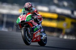 MotoGP, Le Mans: Aprilia, il solito contrattempo